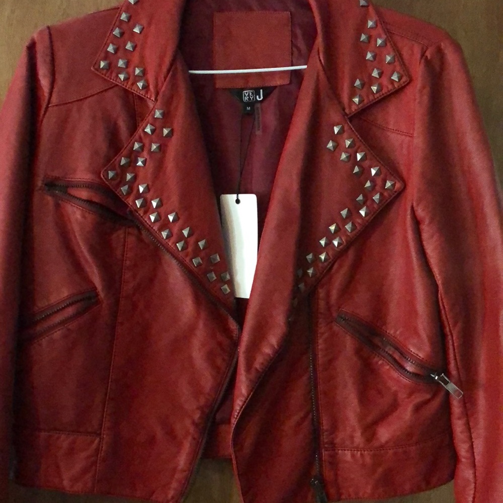 Jacket - Picture 2 of 3